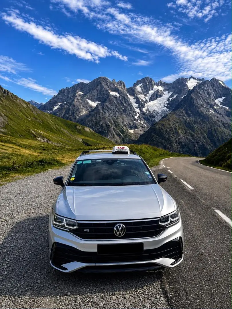 Taxi Aigle Blanc à Saint-Jean-de-Maurienne
